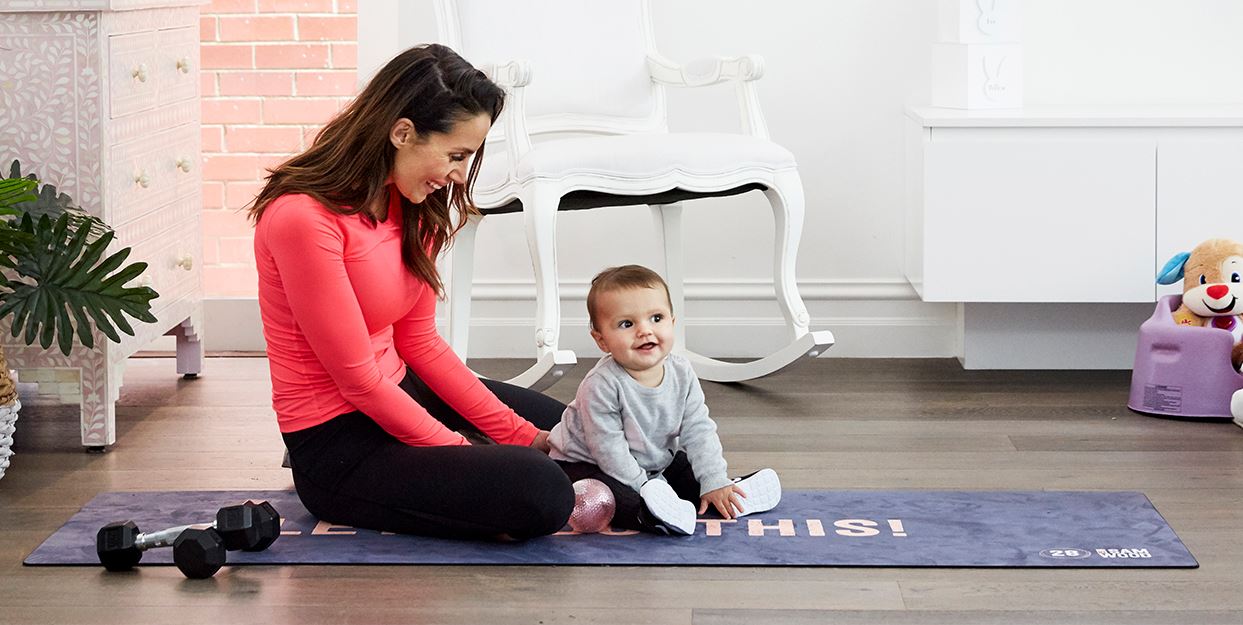 Snez Wood & baby Willow having fun doing the postnatal fitness program by 28 By Sam Wood