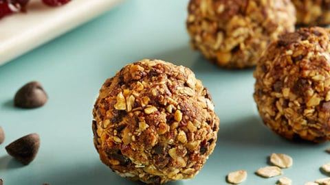 quinoa chocolate bliss ball recipe