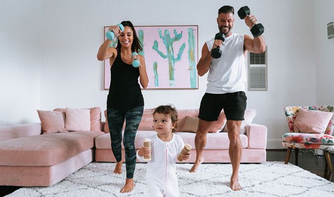 BEGINNER'S GUIDE TO RESISTANCE TRAINING AT HOME